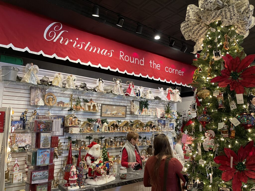 Small Biz Monday: 3 reasons to get your Christmas cheer started at Christmas Round the Corner in Fairhope Small Biz Monday: 3 reasons to get your Christmas cheer started at Christmas Round the Corner in Fairhope