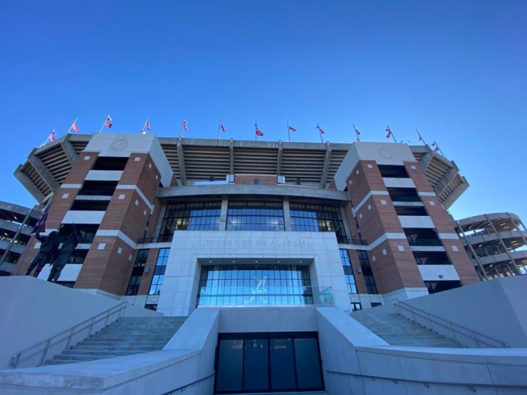 Everything you need to know to cheer on the Crimson Tide in the SEC Championship, Dec. 4 Everything you need to know to cheer on the Crimson Tide in the SEC Championship, Dec. 4