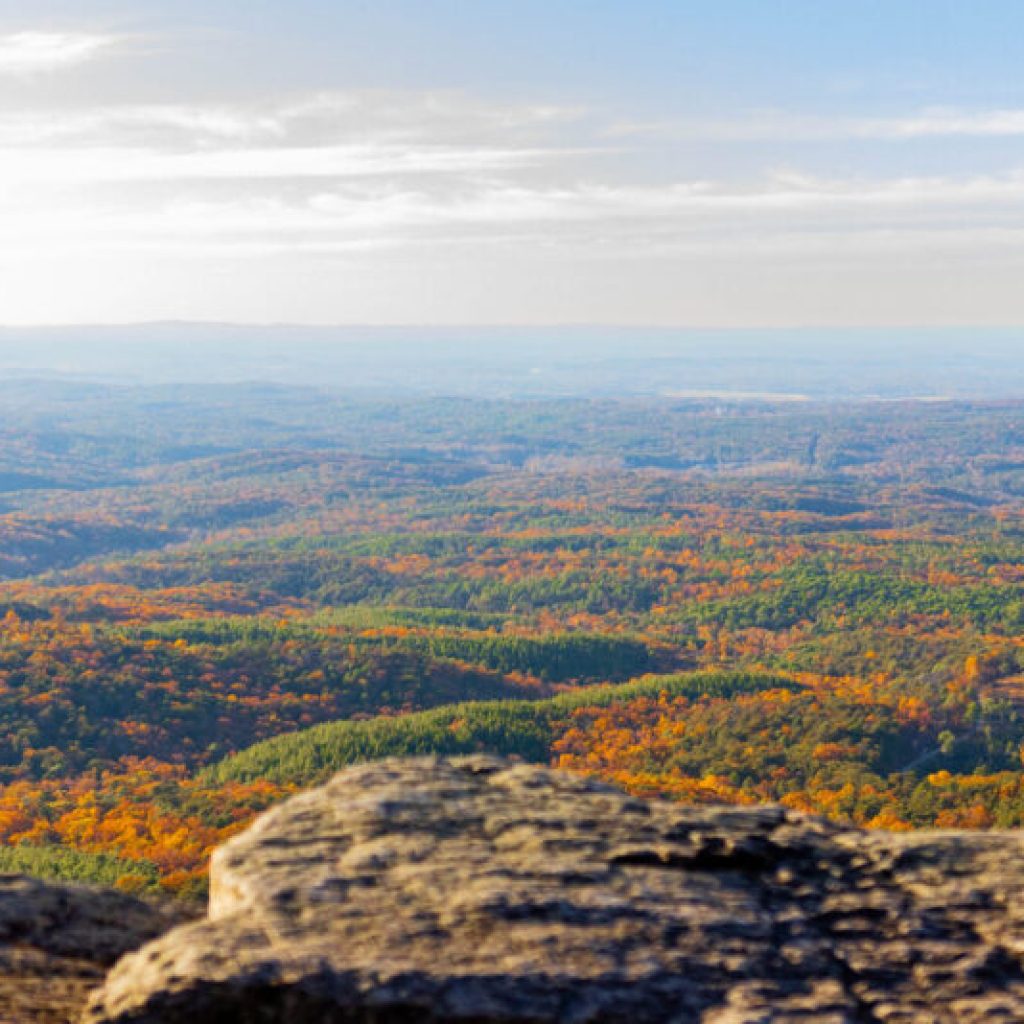 Proponents of extending the Appalachian Trail into Alabama have garnered the support of the state Dept. of Conservation Proponents of extending the Appalachian Trail into Alabama have garnered the support of the state Dept. of Conservation