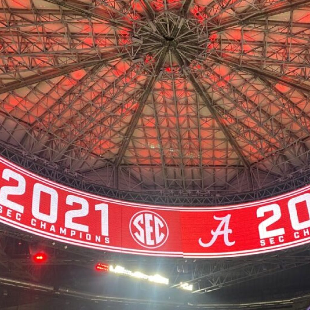 One familiar foe left between Alabama football and history One familiar foe left between Alabama football and history