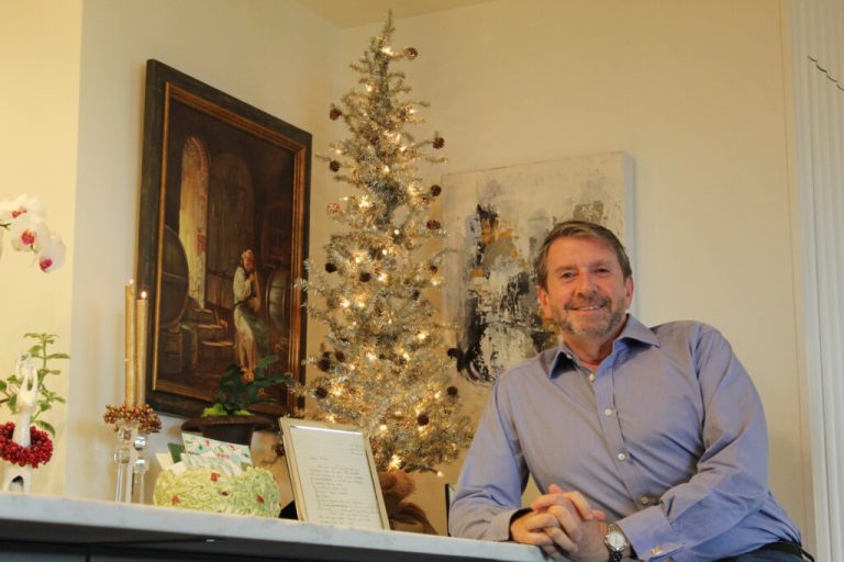 This Christmas Eve gathering in Birmingham has been going for 25 years—find out why people love it This Christmas Eve gathering in Birmingham has been going for 25 years—find out why people love it