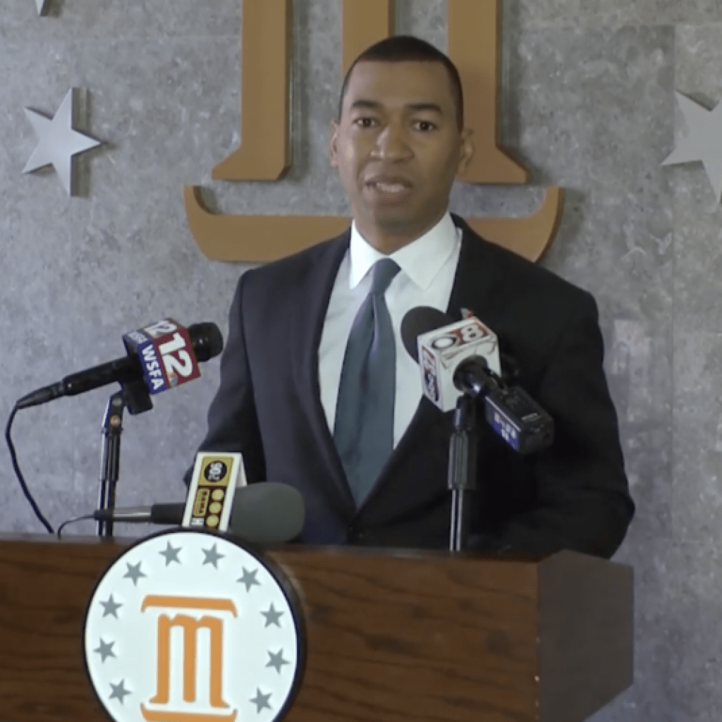 Montgomery Mayor: New Alabama State Port Authority project is a “game changer” Montgomery Mayor: New Alabama State Port Authority project is a “game changer”