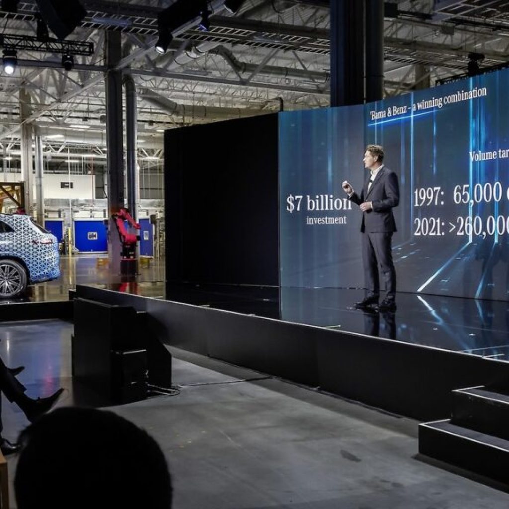 Mercedes-Benz opens battery factory for Alabama-built electric vehicles, creating 600 local jobs Mercedes-Benz opens battery factory for Alabama-built electric vehicles, creating 600 local jobs