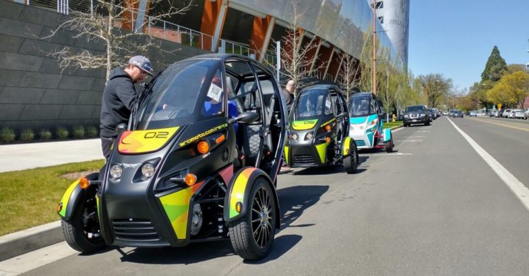 Alabama passes law allowing 3-wheeled “autocycles” to operate without a motorcycle license or helmet Alabama passes law allowing 3-wheeled “autocycles” to operate without a motorcycle license or helmet