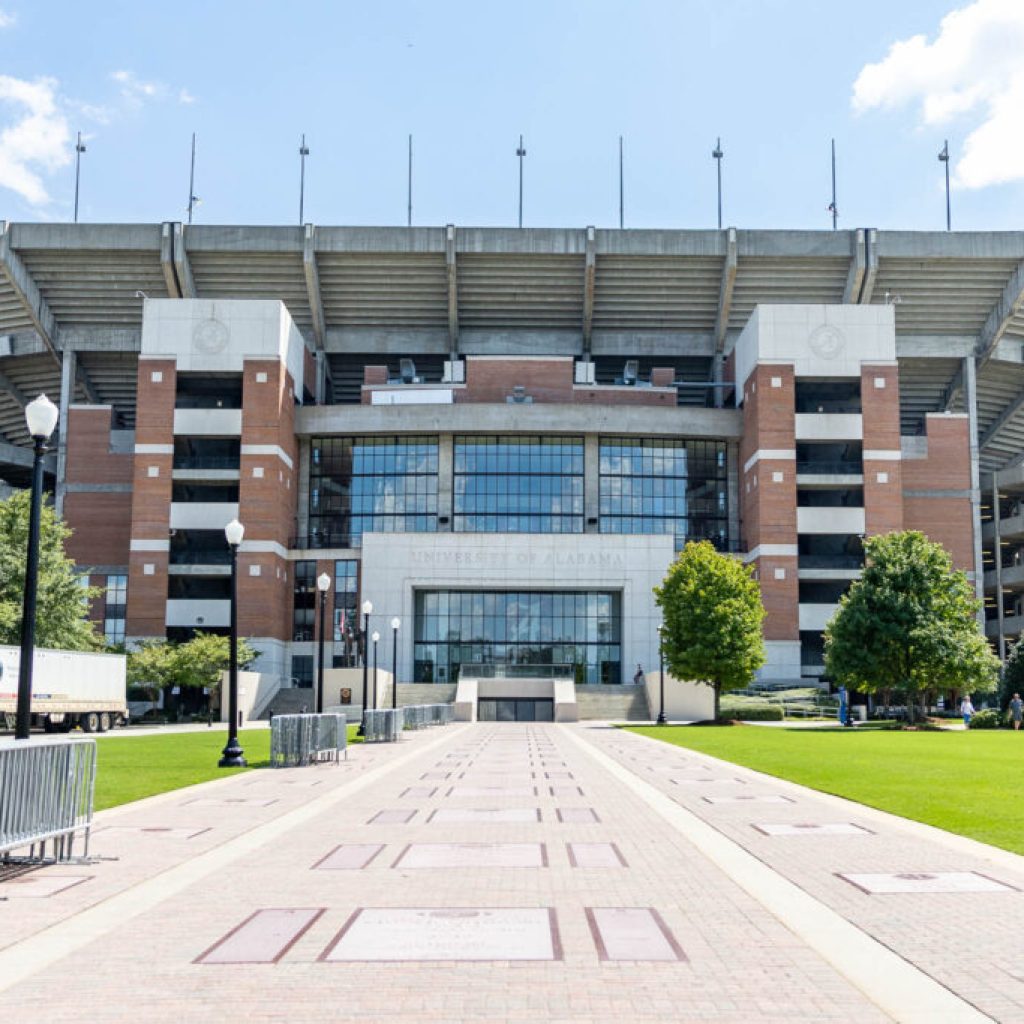 BREAKING: University of Alabama receives largest external award in the school’s history BREAKING: University of Alabama receives largest external award in the school’s history