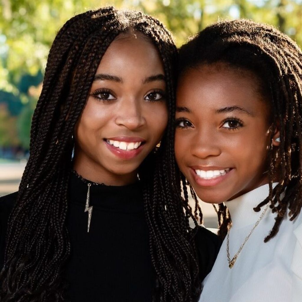 2 Montgomery teens help pass bill for free feminine hygiene products in high-poverty schools 2 Montgomery teens help pass bill for free feminine hygiene products in high-poverty schools