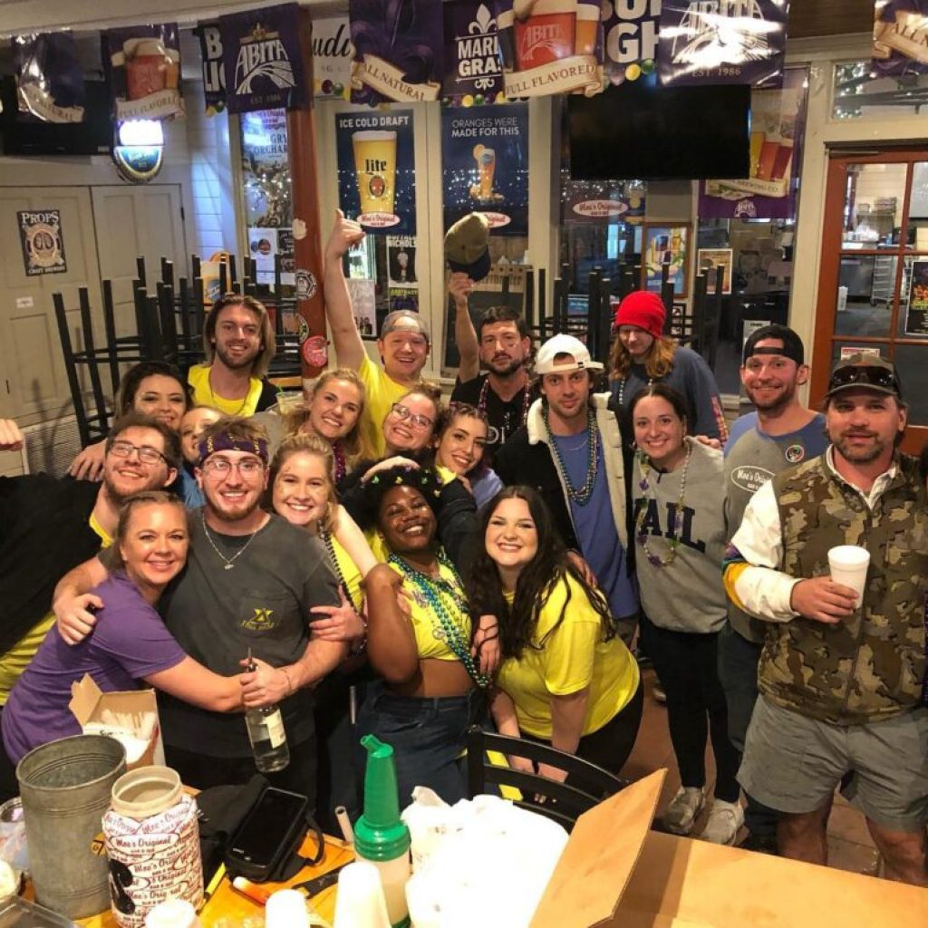 Challenge your brain with these 9 trivia nights in Mobile Challenge your brain with these 9 trivia nights in Mobile