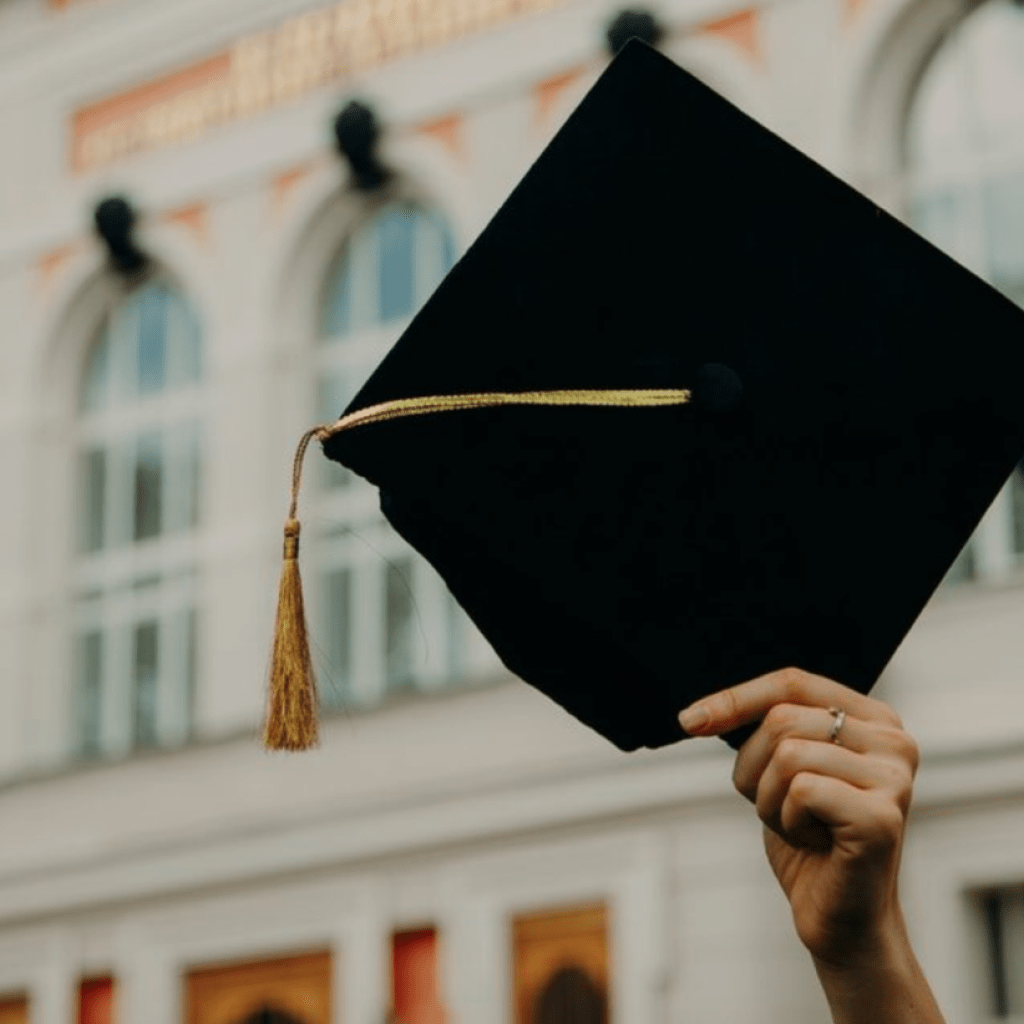 Give a round of applause to the talented 2022 graduates from our team Give a round of applause to the talented 2022 graduates from our team