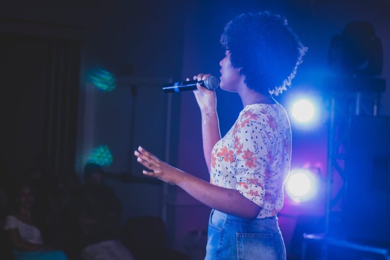 Sing your heart out with these 5 spots with karaoke in Mobile Sing your heart out with these 5 spots with karaoke in Mobile