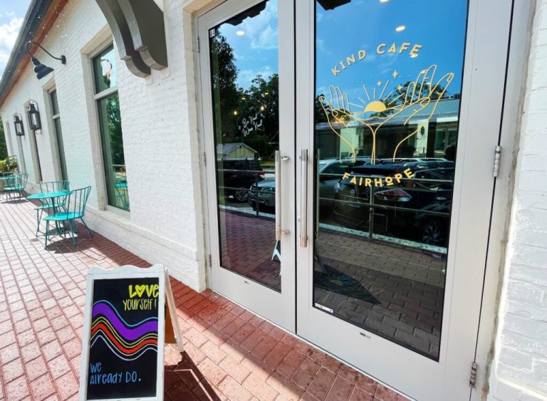 5 coffee shops in Fairhope + their amazing summer specialty drinks 5 coffee shops in Fairhope + their amazing summer specialty drinks