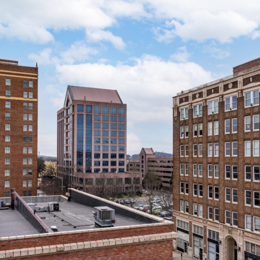 Huntsville + Tuscaloosa ranked among top 5 best places for career opportunities in the US Huntsville + Tuscaloosa ranked among top 5 best places for career opportunities in the US