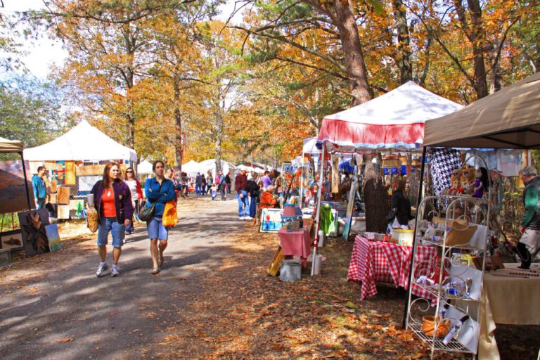 9 unique reasons you need to visit Fort Payne this fall, including Mentone Colorfest Oct. 16-17 9 unique reasons you need to visit Fort Payne this fall, including Mentone Colorfest Oct. 16-17