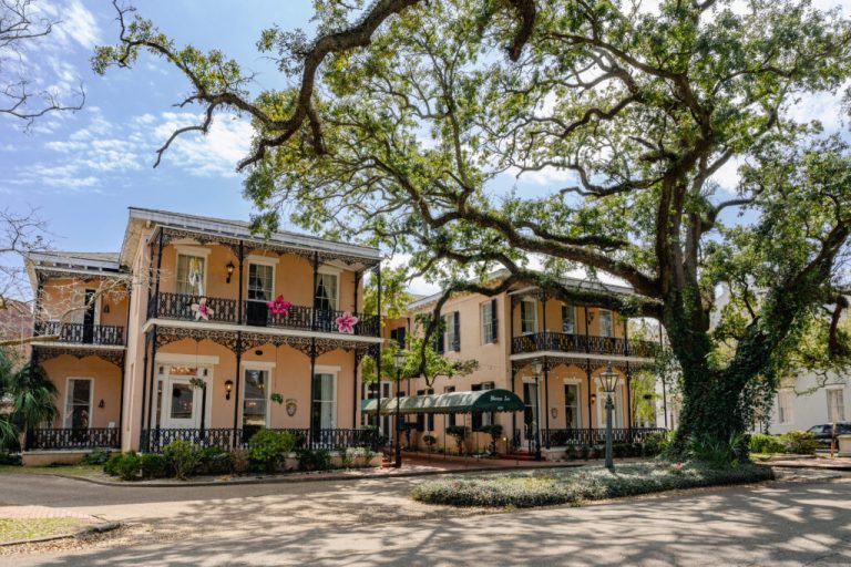 This Alabama city is one of the only U.S. metros with increasing brick-and-mortar retail This Alabama city is one of the only U.S. metros with increasing brick-and-mortar retail