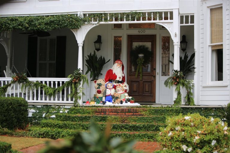 3 cheerful holiday lights and sights events in Auburn 3 cheerful holiday lights and sights events in Auburn