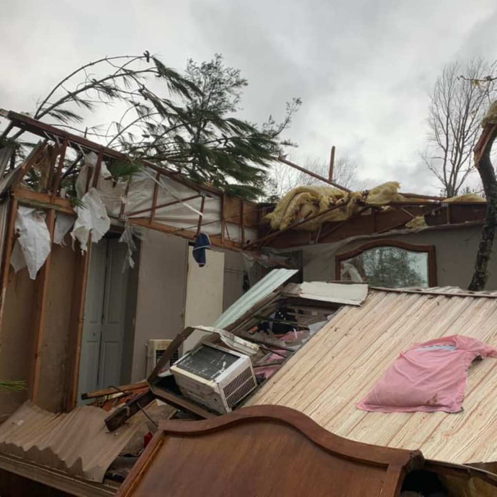 How United Way+ Red Cross are helping tornado victims in Alabama after storms on Jan. 12 How United Way+ Red Cross are helping tornado victims in Alabama after storms on Jan. 12