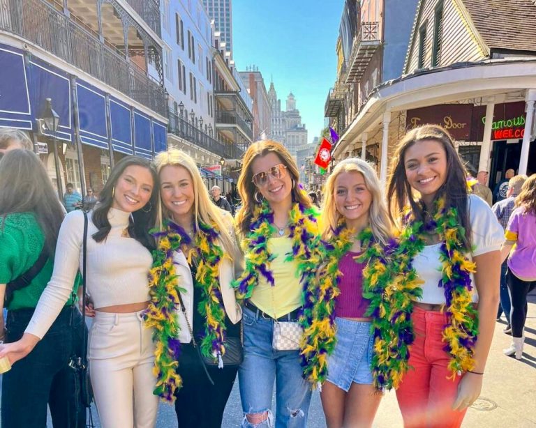 5 ways to celebrate Mardi Gras in Tuscaloosa 5 ways to celebrate Mardi Gras in Tuscaloosa