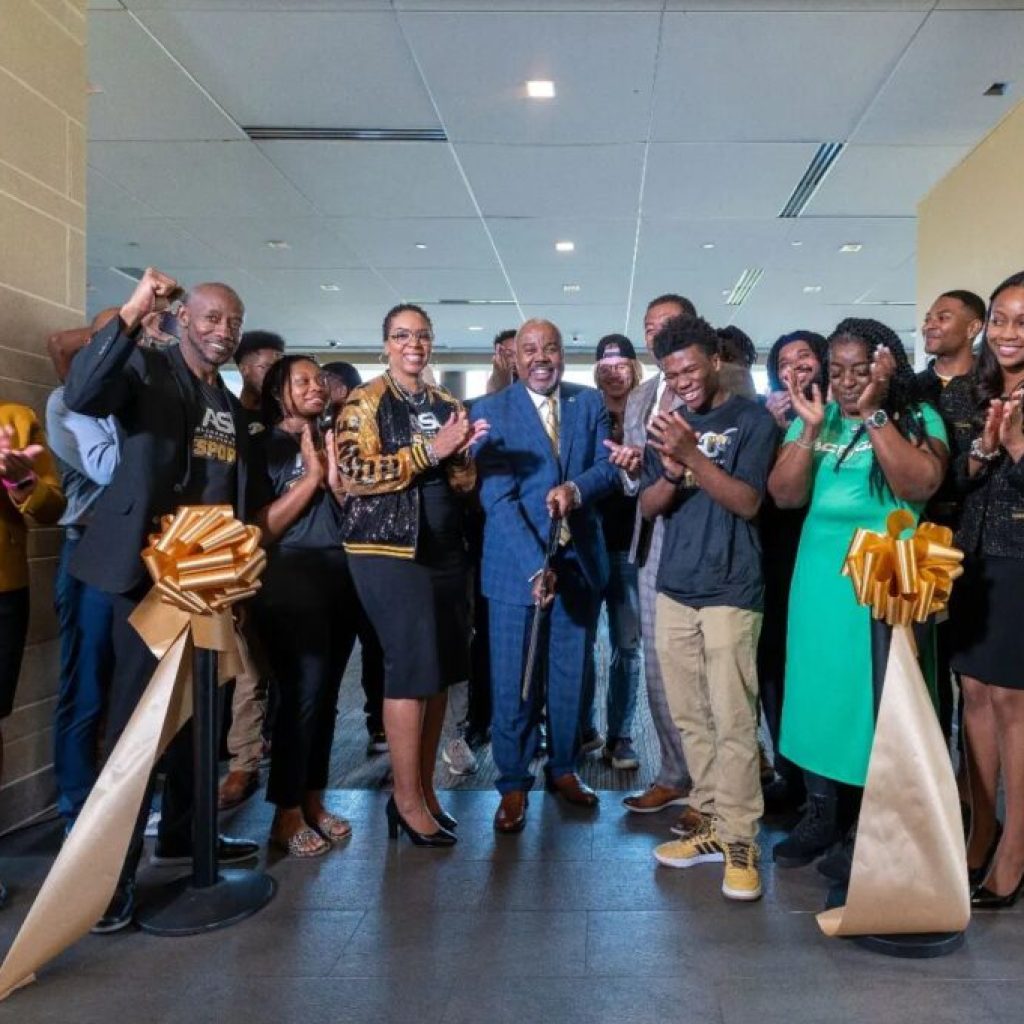 GRAND OPENING: Alabama State University unveils new gaming and e-sports center GRAND OPENING: Alabama State University unveils new gaming and e-sports center