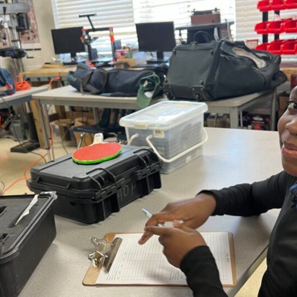 Alabama students build a solar powered tool to help students in Ukraine Alabama students build a solar powered tool to help students in Ukraine