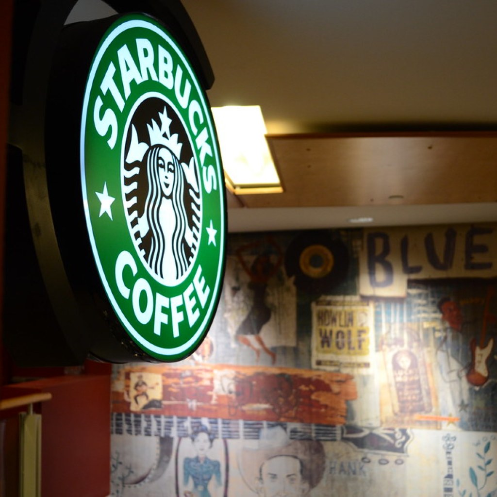 New development brings Starbucks, Chipotle + more to Phenix City New development brings Starbucks, Chipotle + more to Phenix City