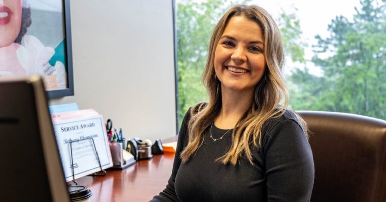 15 years ago, she started as a temp—find out why this HR professional is still at the same local biz 15 years ago, she started as a temp—find out why this HR professional is still at the same local biz