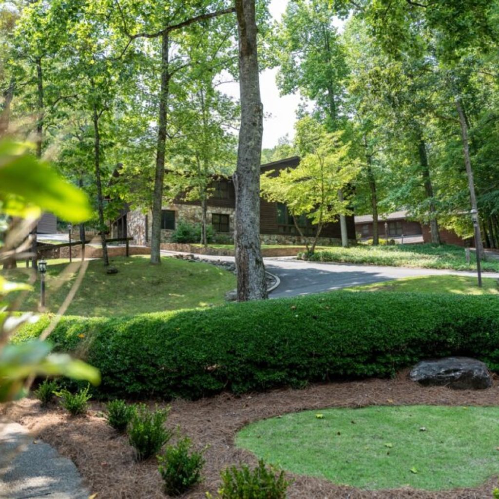 This local recovery center could double as a lovely retreat This local recovery center could double as a lovely retreat