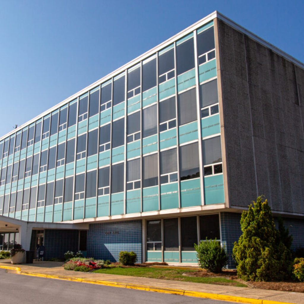 New downtown Gadsden hotel proposed near former City Hall building New downtown Gadsden hotel proposed near former City Hall building