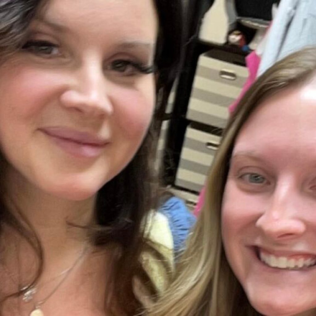 NEW: Lana Del Rey shops at a Russellville boutique NEW: Lana Del Rey shops at a Russellville boutique