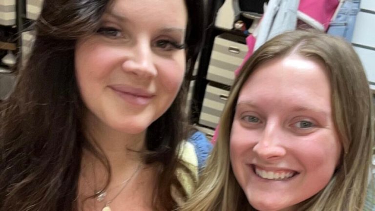 NEW: Lana Del Rey shops at a Russellville boutique NEW: Lana Del Rey shops at a Russellville boutique