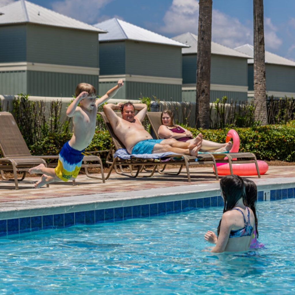 Elevate your fall vacation at these 6 beautiful beach front rentals Elevate your fall vacation at these 6 beautiful beach front rentals