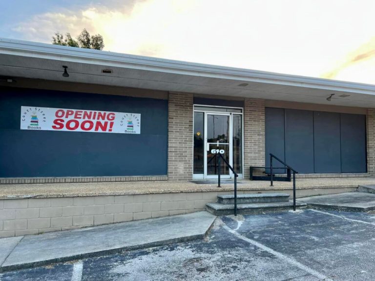 New independent bookstore + coffee shop coming to Florence—Court Street Books New independent bookstore + coffee shop coming to Florence—Court Street Books