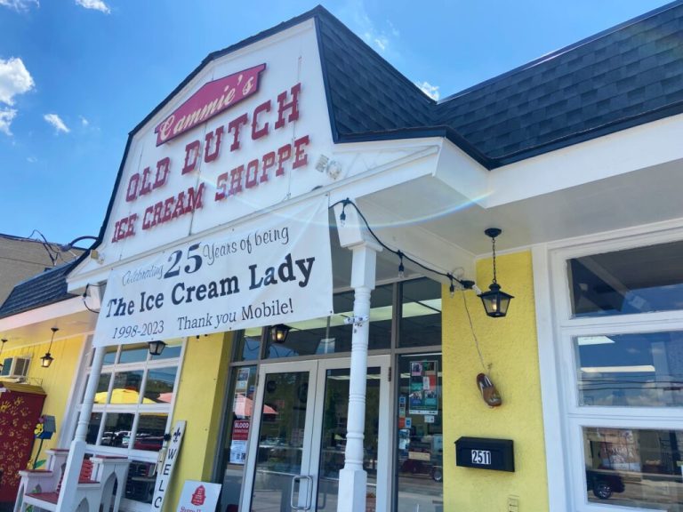 Cammie’s Old Dutch opens new shop in Fairhope Cammie’s Old Dutch opens new shop in Fairhope