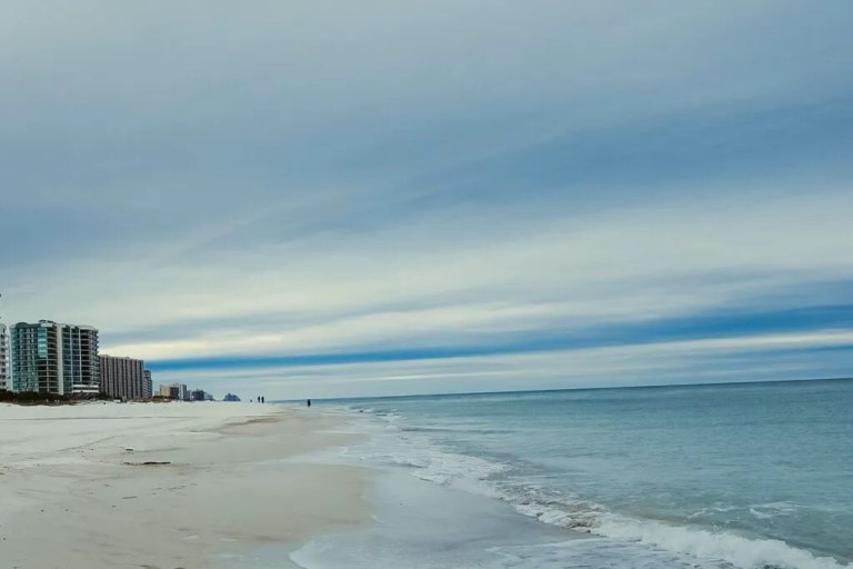 SPRING BREAK: How to spot + escape a rip current on Alabama’s Gulf Coast SPRING BREAK: How to spot + escape a rip current on Alabama’s Gulf Coast