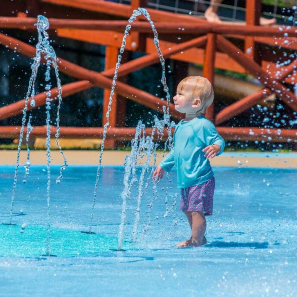 7 water parks in Alabama + when they close down this year 7 water parks in Alabama + when they close down this year