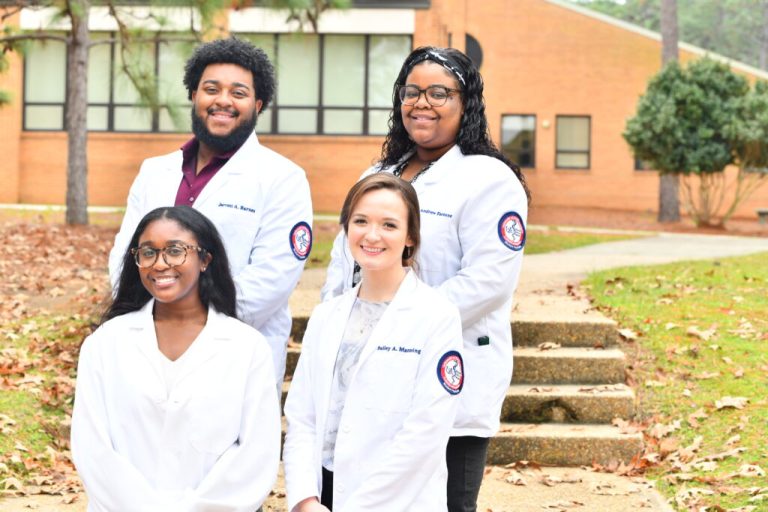 How rural Alabama benefits from this scholarship program for aspiring healthcare professionals How rural Alabama benefits from this scholarship program for aspiring healthcare professionals