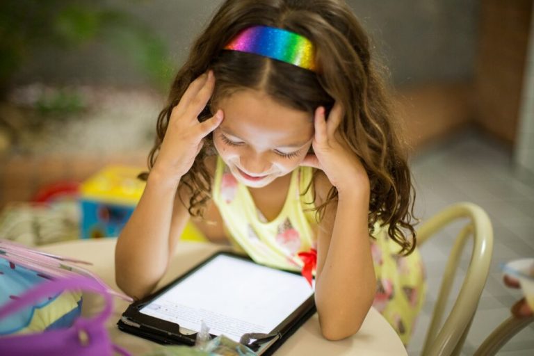 5 expert health tips for Alabama students—sleep, screen time and more 5 expert health tips for Alabama students—sleep, screen time and more
