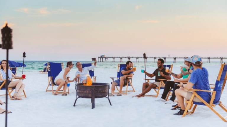 5 reasons this Fort Walton Beach spot is the perfect holiday getaway + get the fall escape package now 5 reasons this Fort Walton Beach spot is the perfect holiday getaway + get the fall escape package now