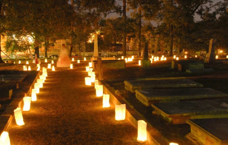 5 exciting + spooky October events in Auburn for all ages 5 exciting + spooky October events in Auburn for all ages