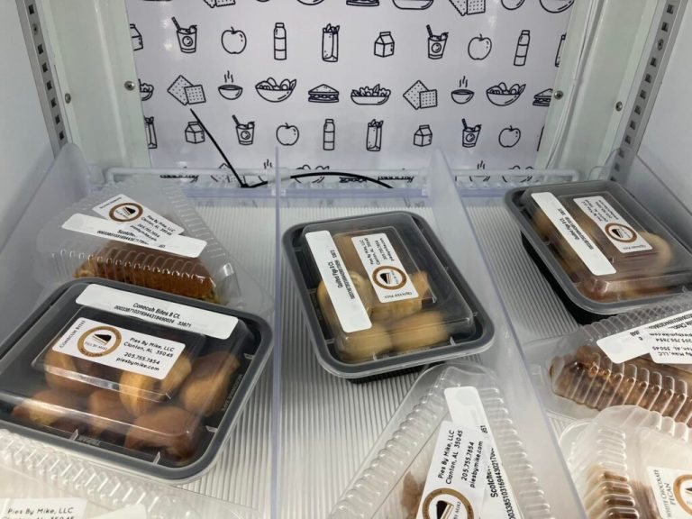 Alabama baker starts new “pie vending machine” with smart fridge Alabama baker starts new “pie vending machine” with smart fridge