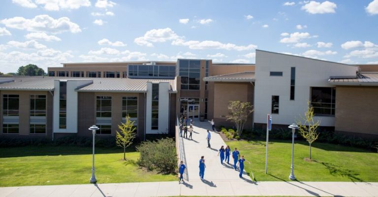 4 Alabama community colleges named best in U.S. by Aspen Institute 4 Alabama community colleges named best in U.S. by Aspen Institute
