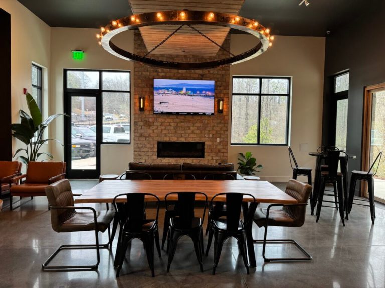 NEW: Second Avenue Pub now open in North Tuscaloosa NEW: Second Avenue Pub now open in North Tuscaloosa