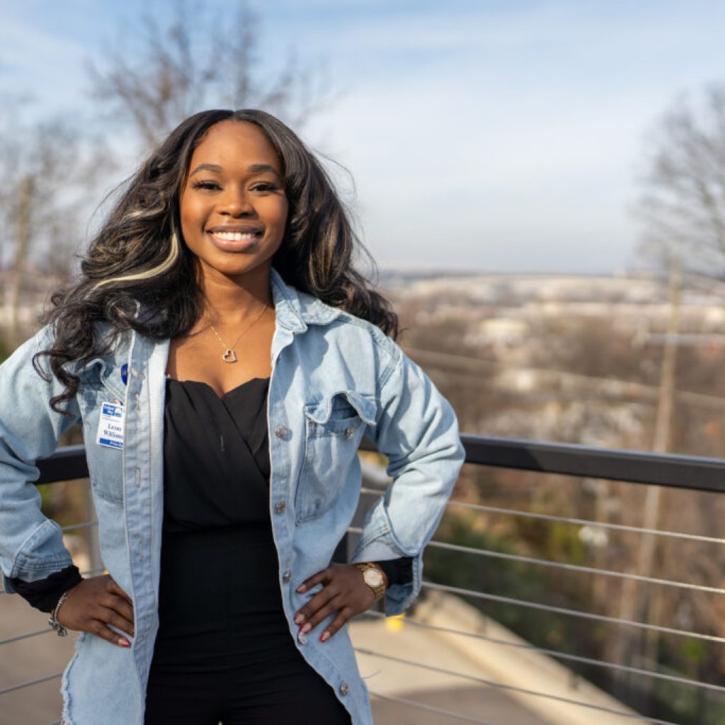 How one amazing social worker helps veterans + their families find housing in Alabama How one amazing social worker helps veterans + their families find housing in Alabama