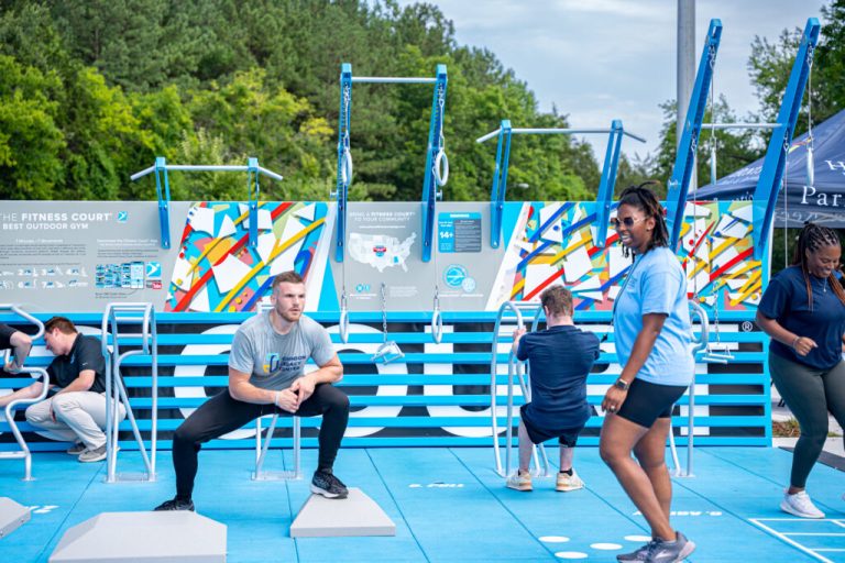 See how to complete a free, 7-minute workout this year at a fitness court in Alabama See how to complete a free, 7-minute workout this year at a fitness court in Alabama