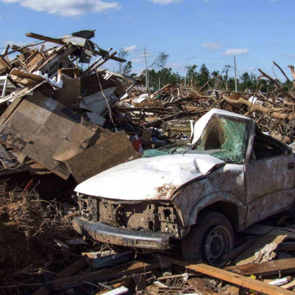 How you can help experts improve Alabama’s severe weather warning system How you can help experts improve Alabama’s severe weather warning system