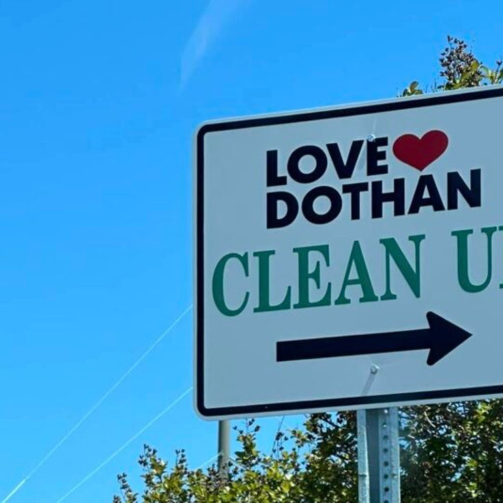 Dothan’s successful downtown cleanup program, trails and city center plan Dothan’s successful downtown cleanup program, trails and city center plan