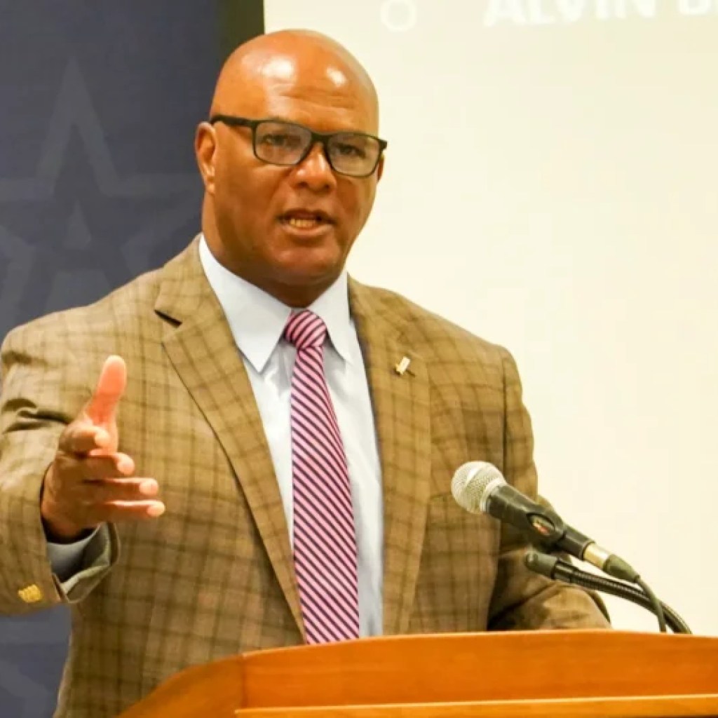 Alabama high school sports executive director announces retirement Alabama high school sports executive director announces retirement