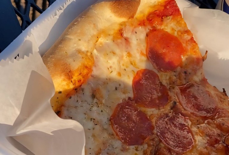 12 of the tastiest pizza joints in Alabama 12 of the tastiest pizza joints in Alabama