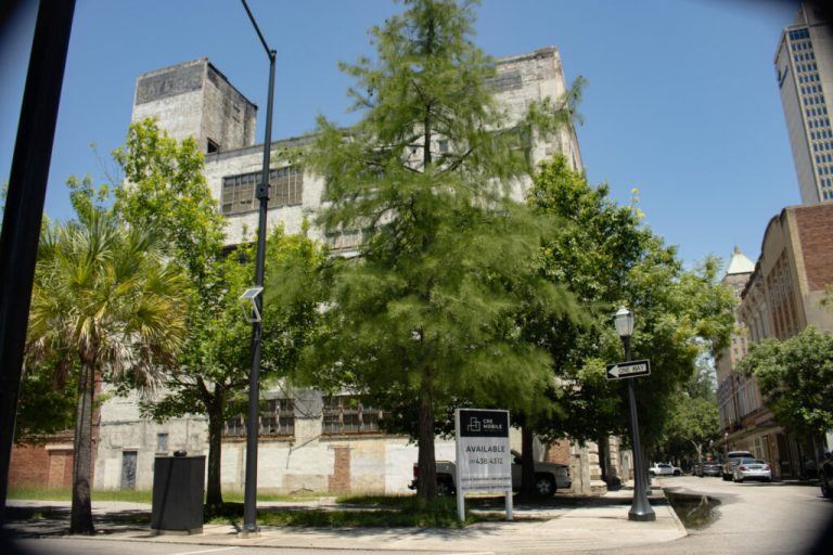 Iconic downtown Mobile storefront on the market for .2M Iconic downtown Mobile storefront on the market for .2M