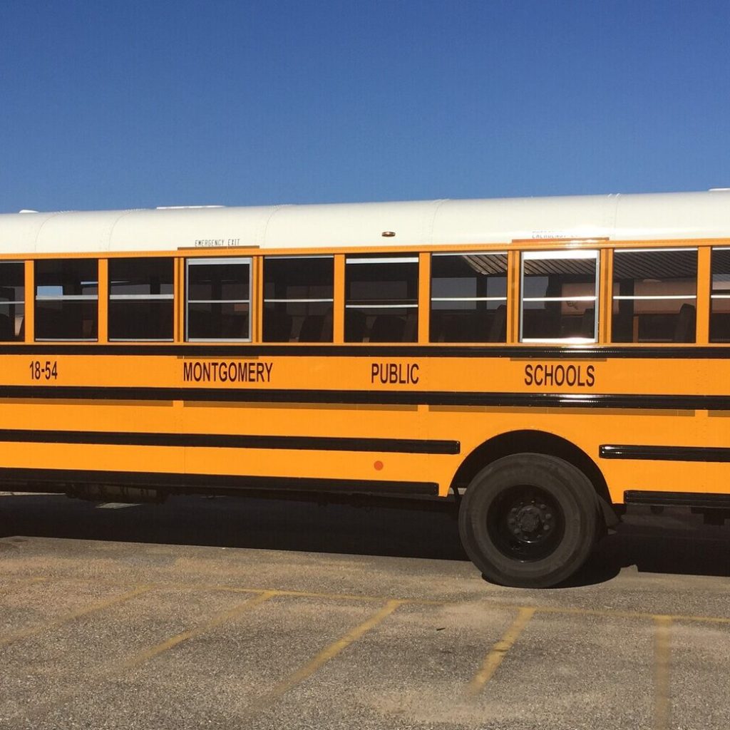 Alabama school districts to receive .8M for new electric buses Alabama school districts to receive .8M for new electric buses