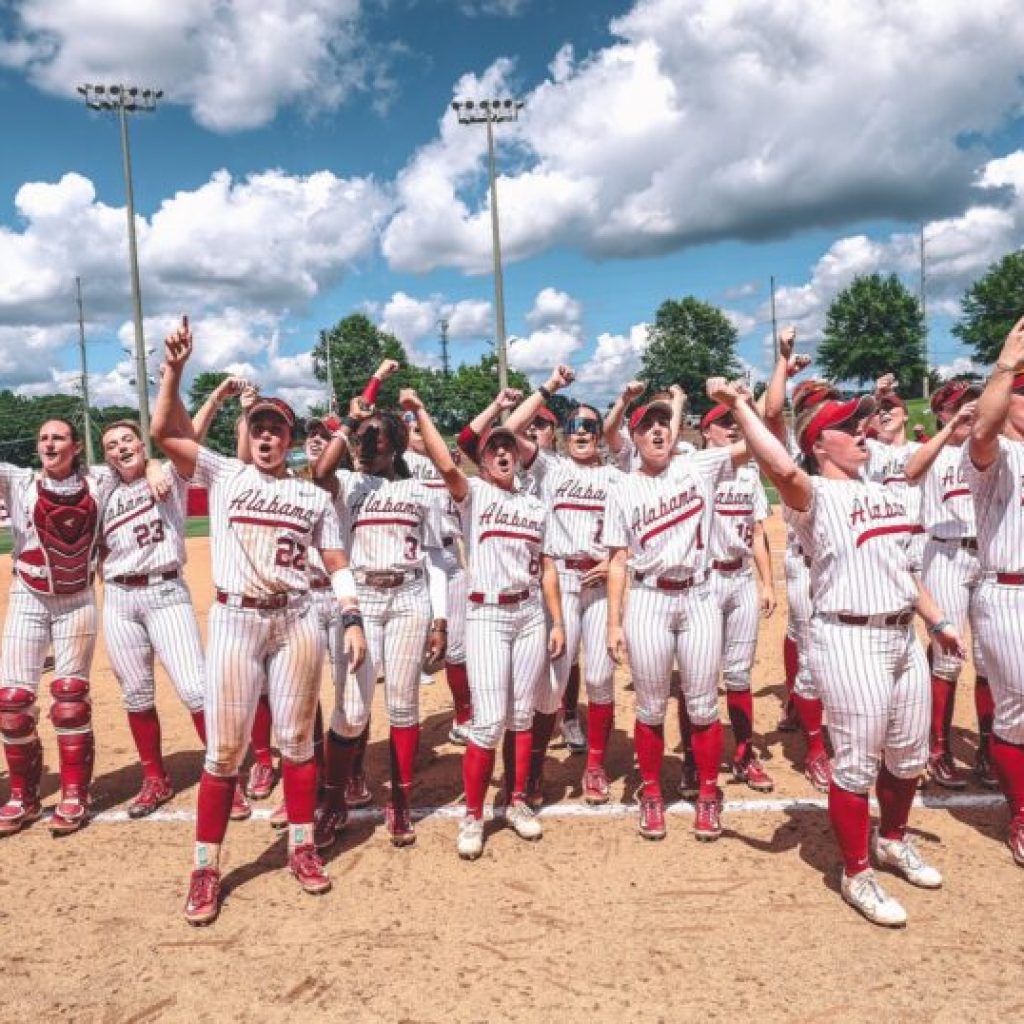 Tide rolls into Super Regionals—what you need to know ahead of matchup with Tennessee Tide rolls into Super Regionals—what you need to know ahead of matchup with Tennessee