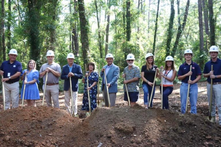 Fairhope city officials break ground on new nature preserve Fairhope city officials break ground on new nature preserve